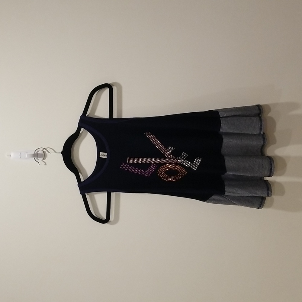 Mignone "Love" Flowy Tank Top